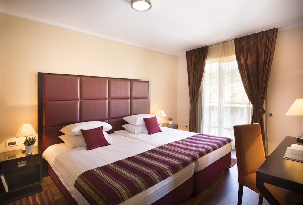 Valamar Atrium Residence บัชกา ภายนอก รูปภาพ