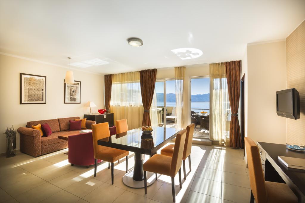 Valamar Atrium Residence บัชกา ภายนอก รูปภาพ