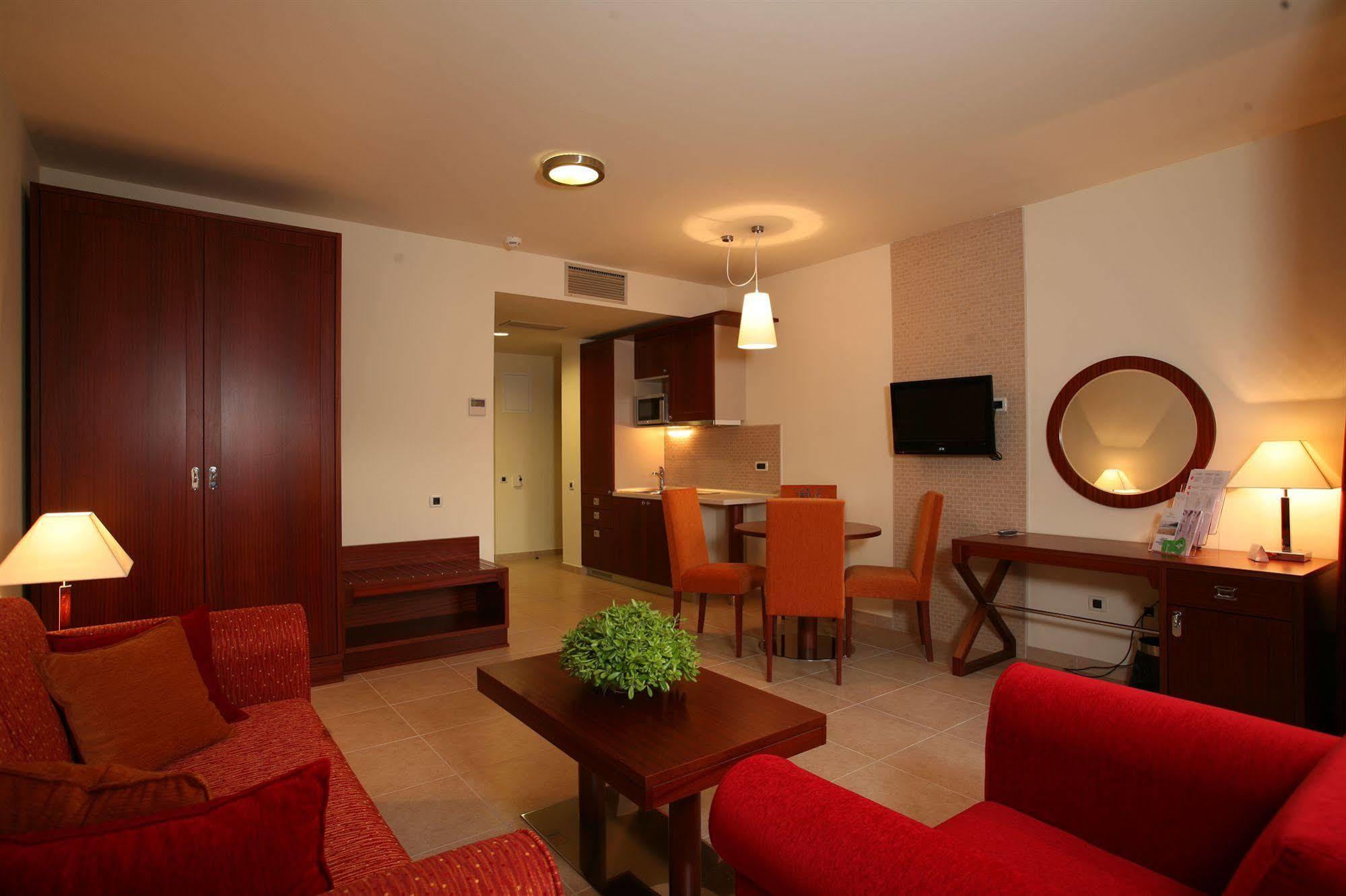 Valamar Atrium Residence บัชกา ภายนอก รูปภาพ
